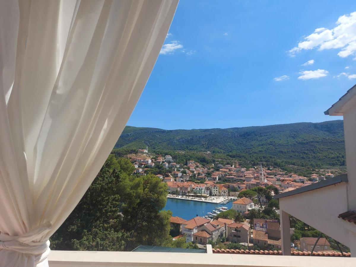 Apartman Marina Sa Parkingom イェルサ エクステリア 写真