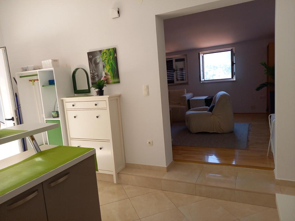 Apartman Marina Sa Parkingom イェルサ エクステリア 写真